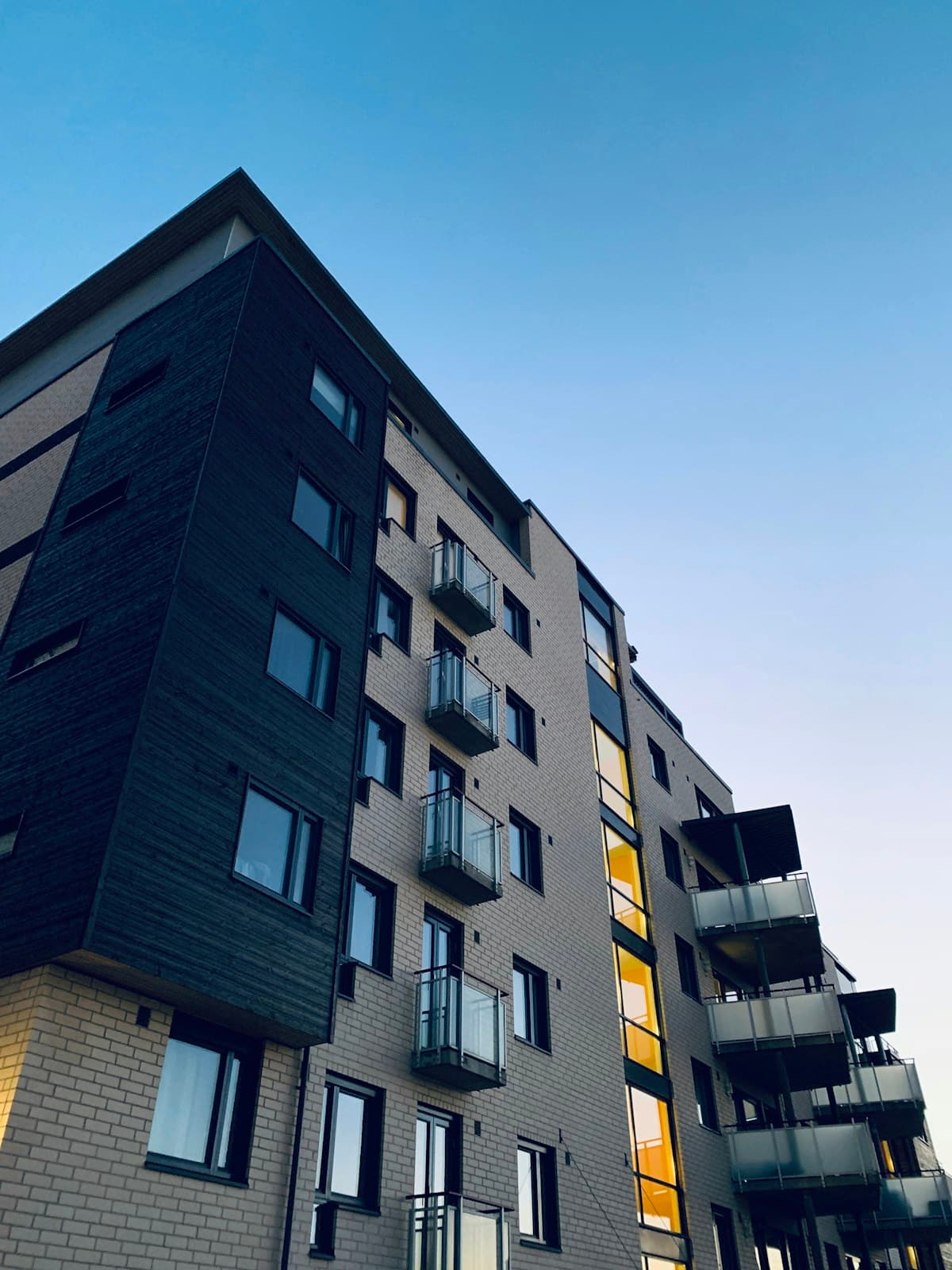Iconic Waterfront Architectural Development Digital Launch Platform